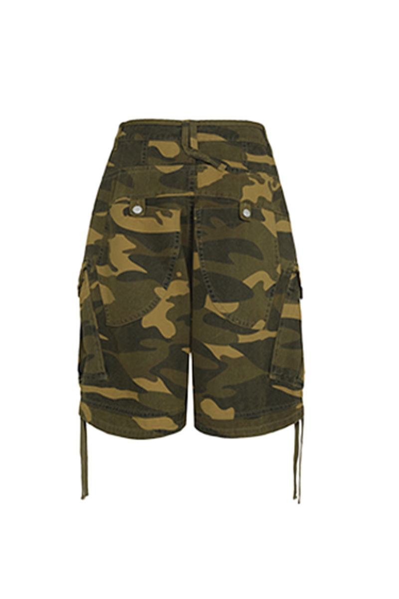 Loose Fit Camouflage Cargo Shorts