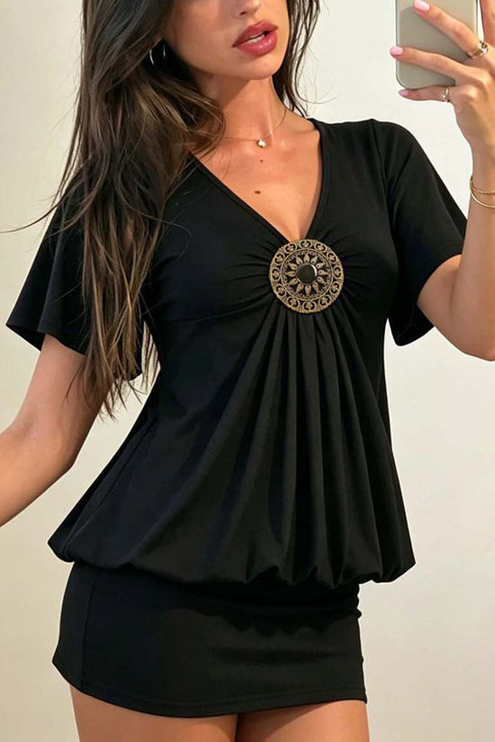 BLACK (1).jpg