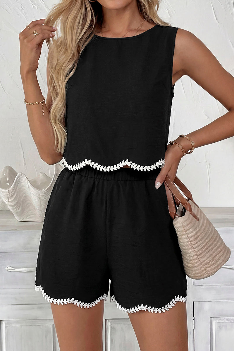 BLACK (7).jpg