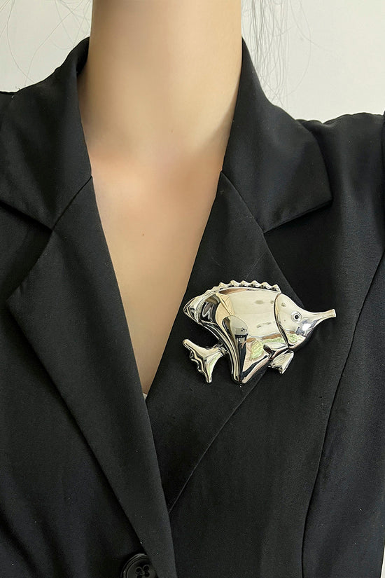 Elegant Fish-Shaped Brooch