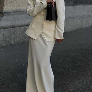 WHITE (1).jpg