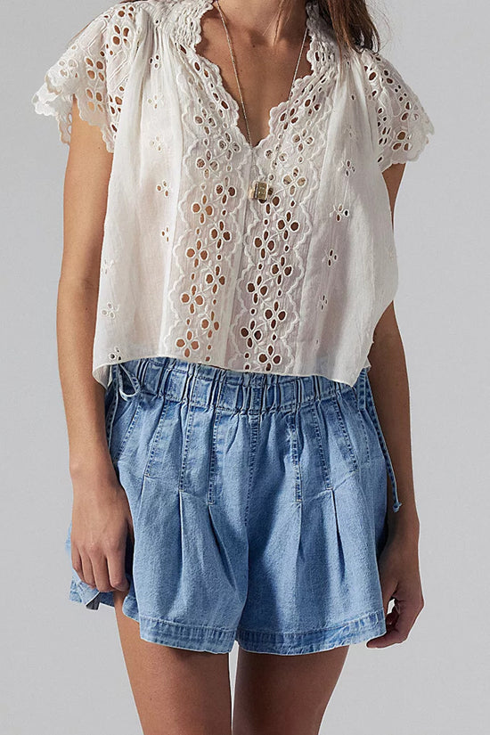 LIGHT BLUE (4).jpg