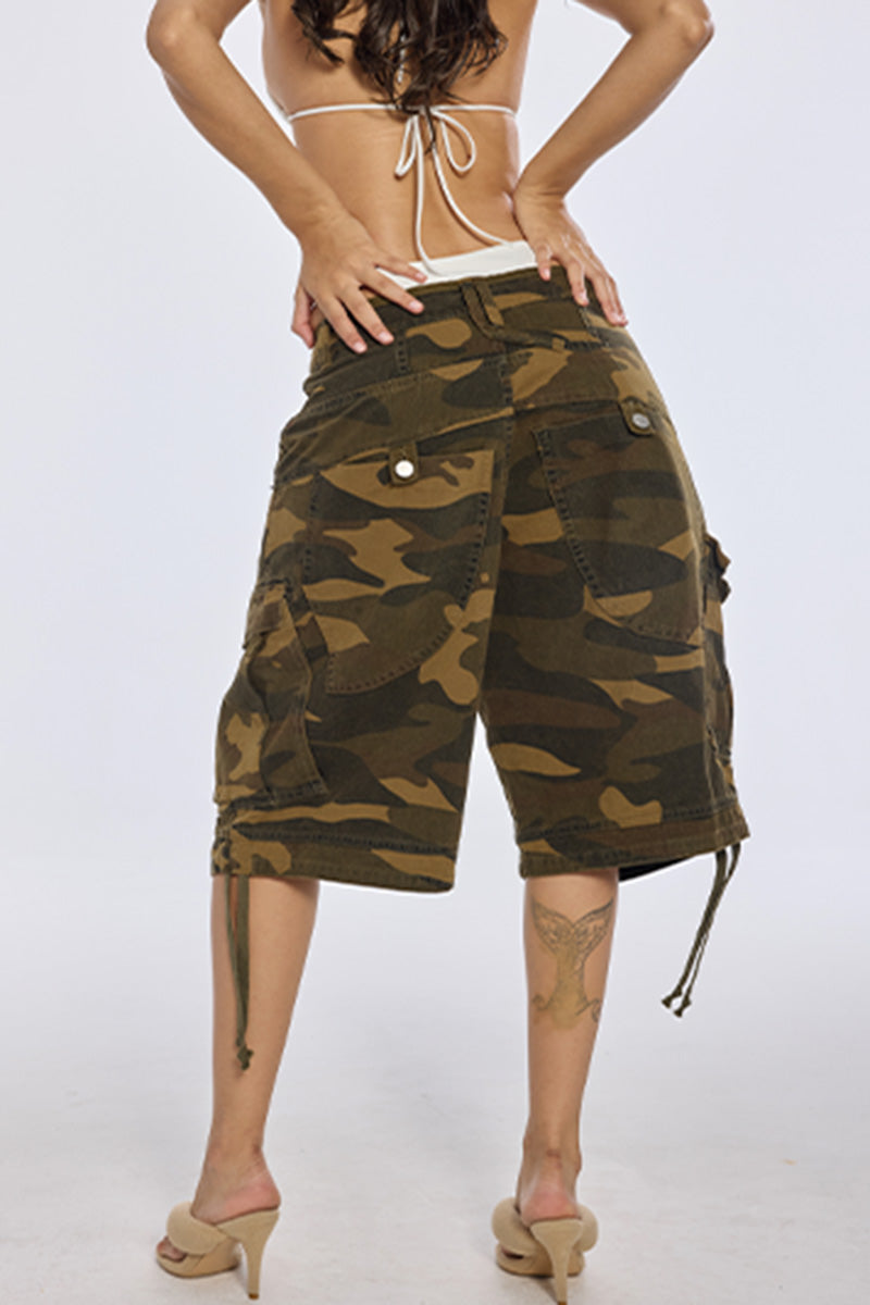 Loose Fit Camouflage Cargo Shorts