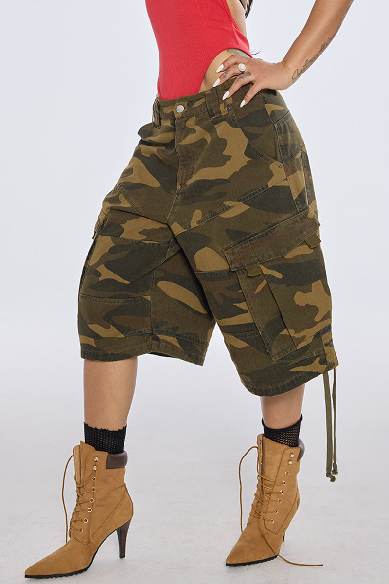 Loose Fit Camouflage Cargo Shorts