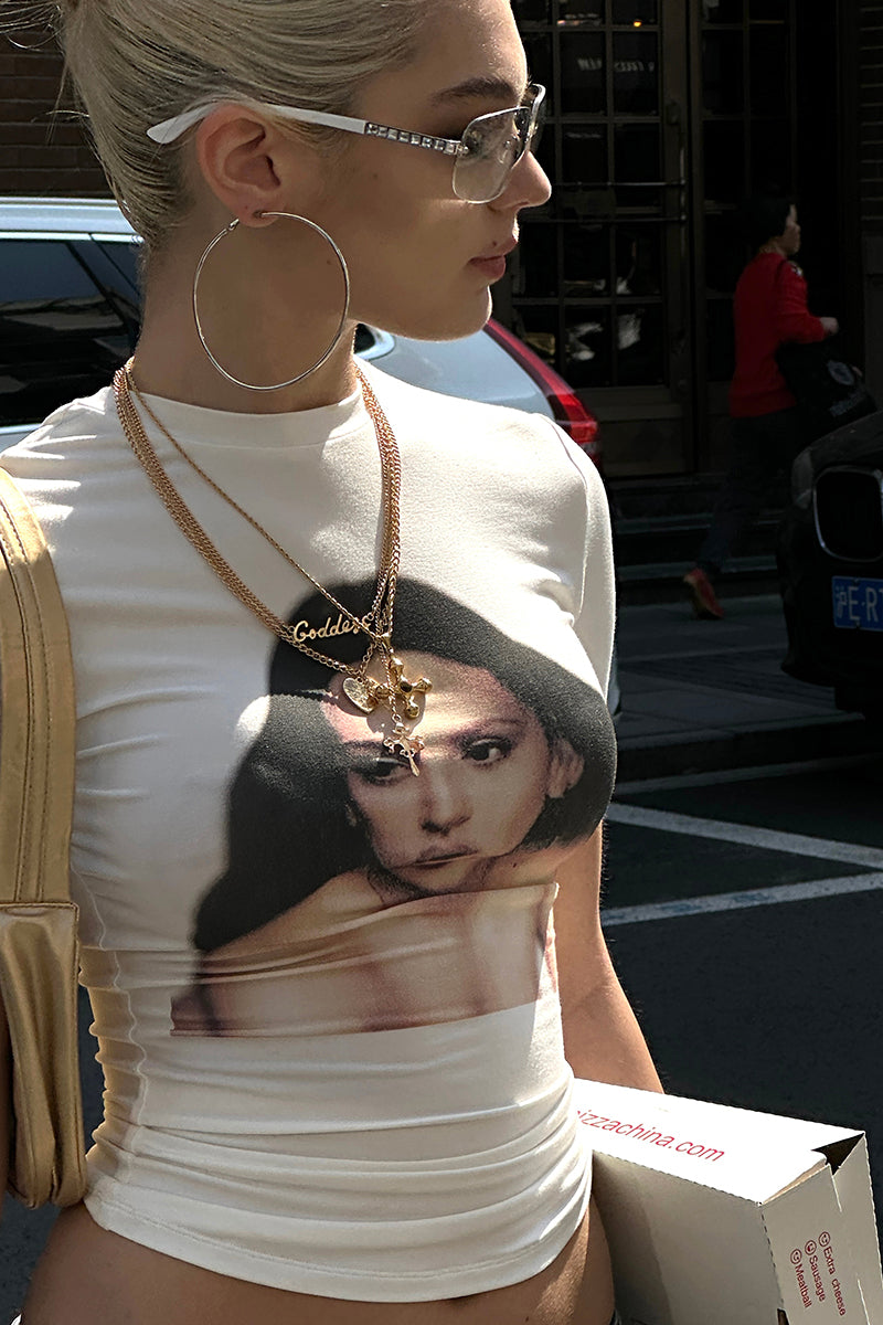 Portrait Print Fitted Graphic Tee