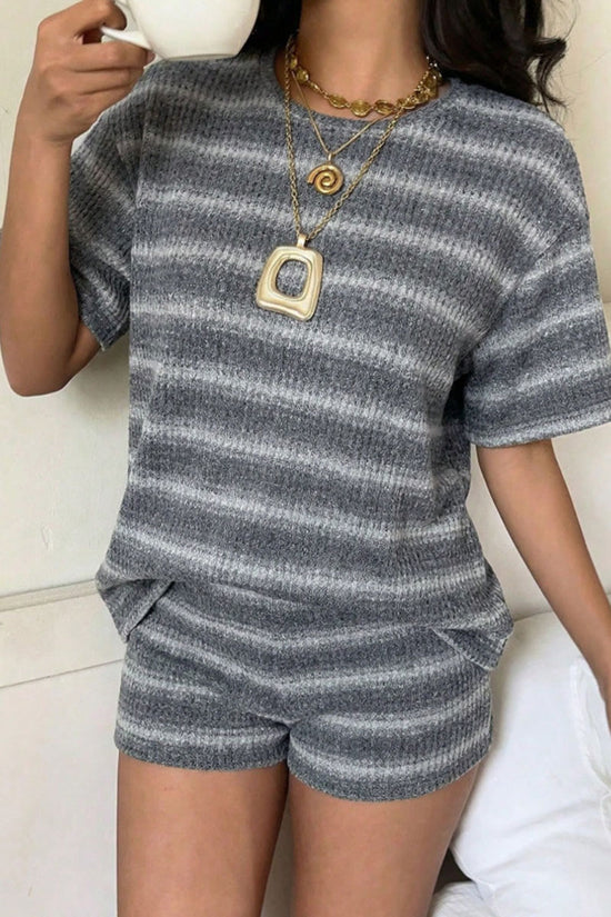 GREY (2).jpg