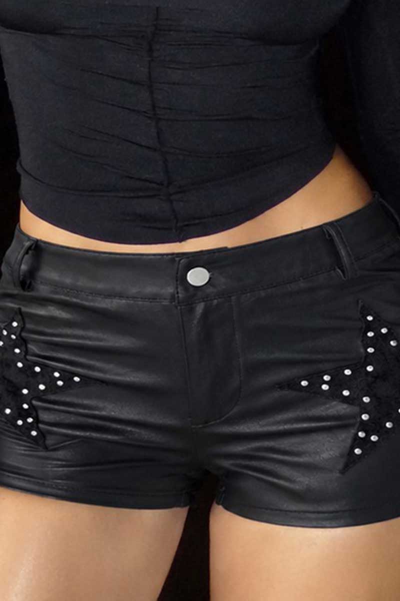 BLACK (2).jpg