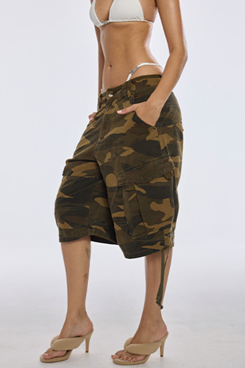 Loose Fit Camouflage Cargo Shorts