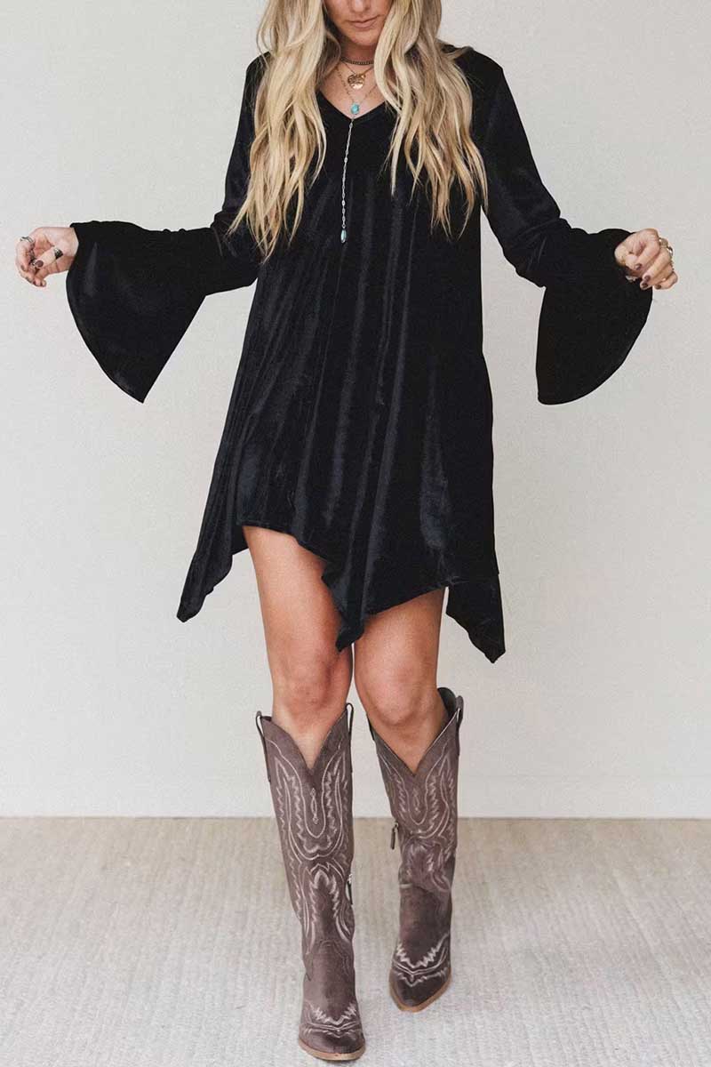 BLACK (1).jpg