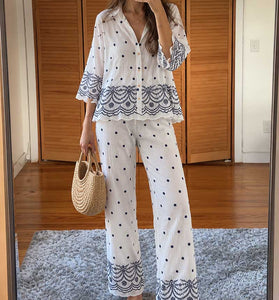 WHITE (1).jpg