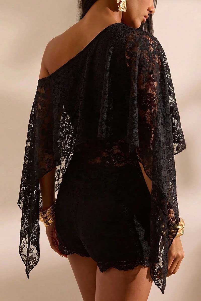 BLACK (3).jpg