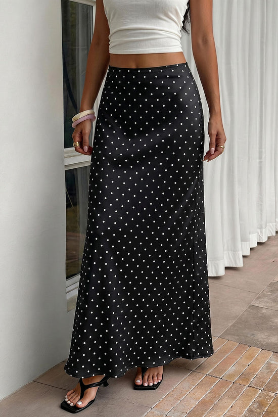 BLACK (1).jpg