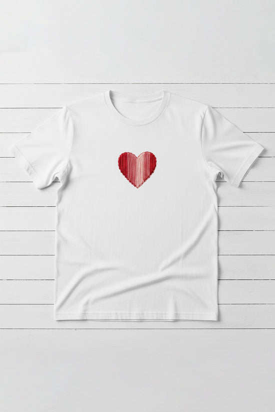 Minimal Heart Graphic T-Shirt