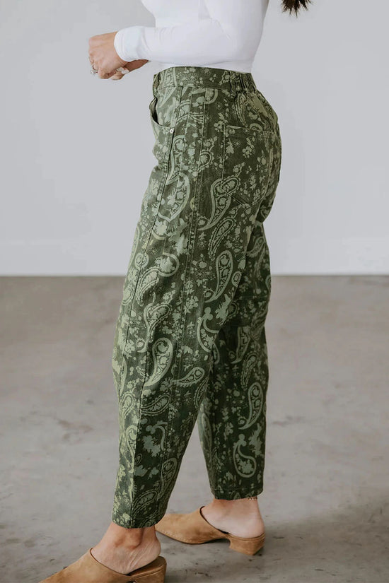 GREEN (2).jpg