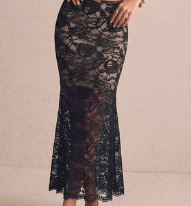 BLACK (1).jpg