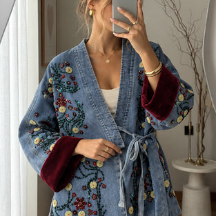 BLUE (2).jpg