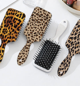 Chic Leopard Pattern Hairbrush