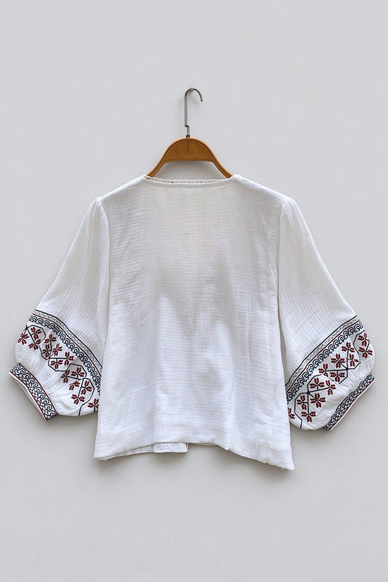 WHITE (2).jpg