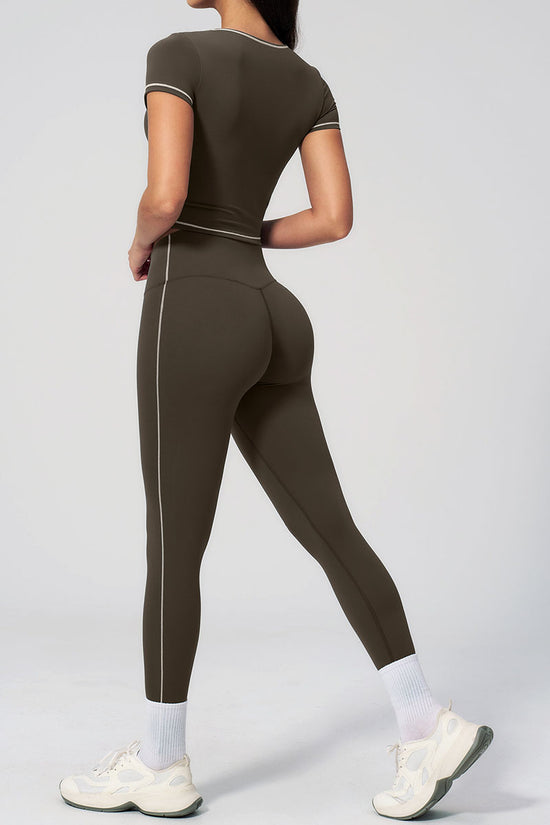 BROWN (3).jpg