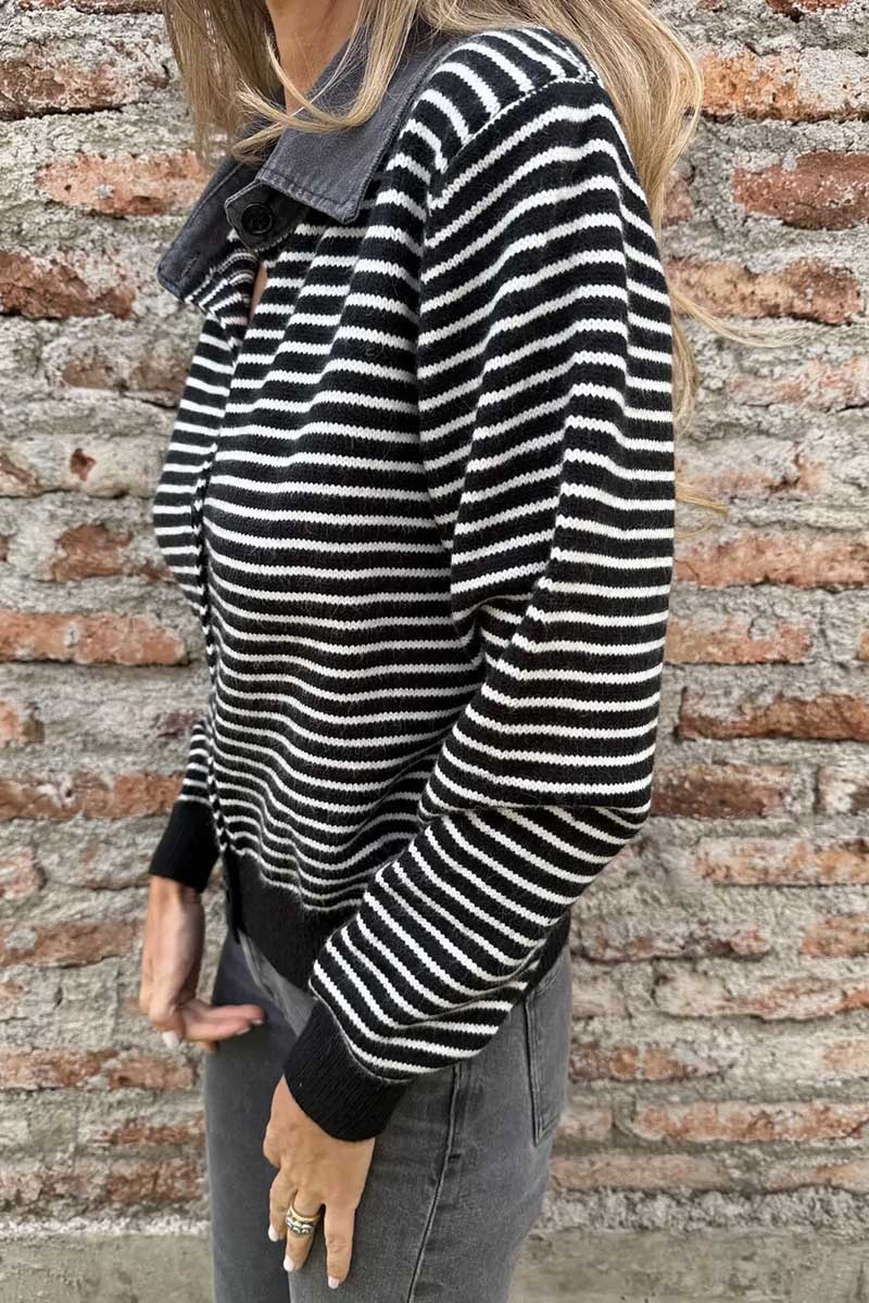 BLACK (2).jpg