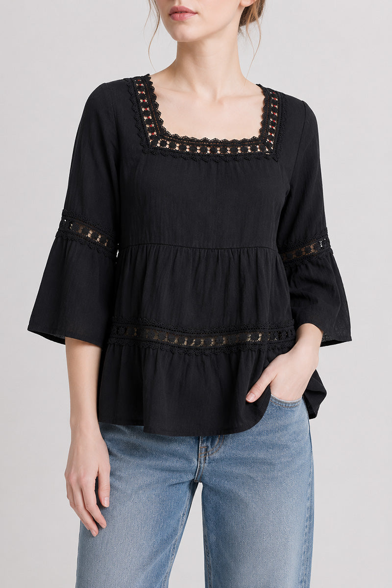 BLACK (2).jpg