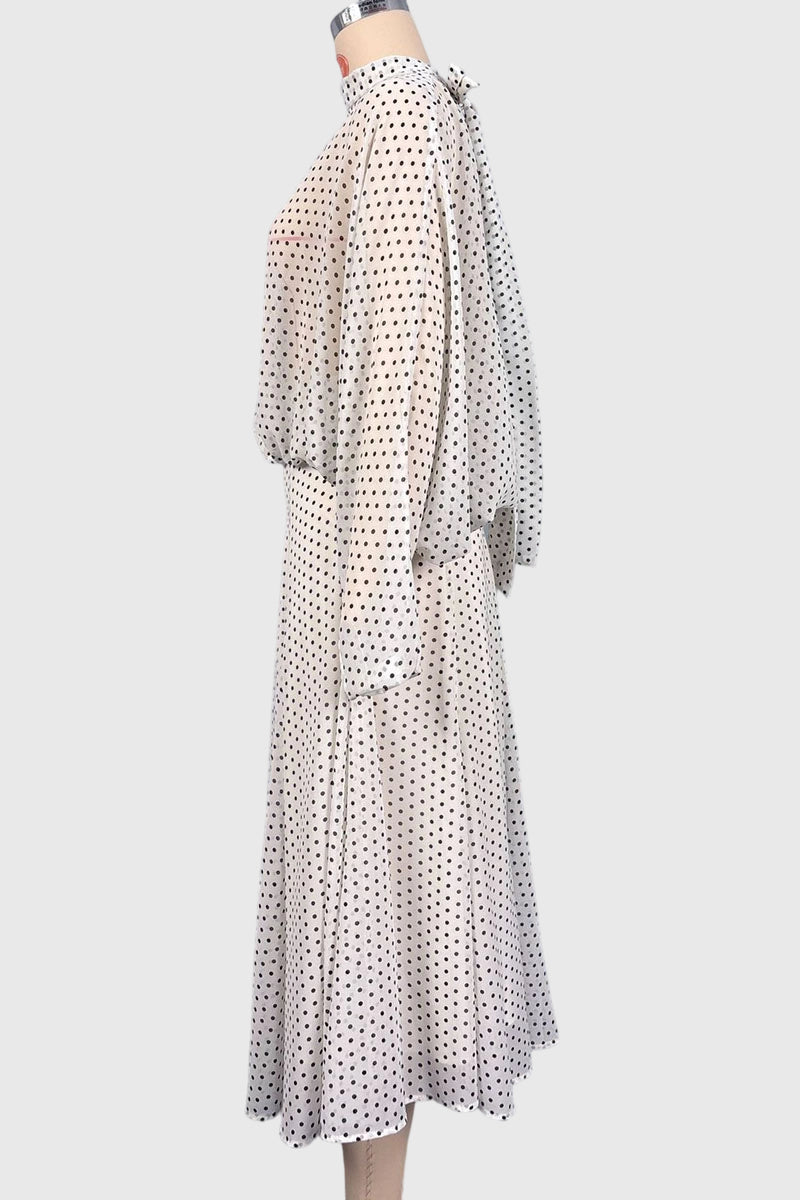 WHITE (5).jpg