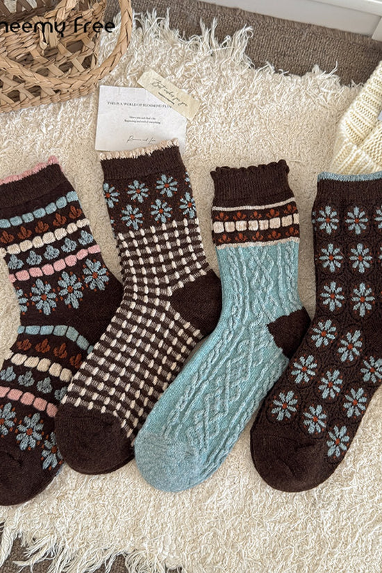 Floral Knit Crew Neck Socks
