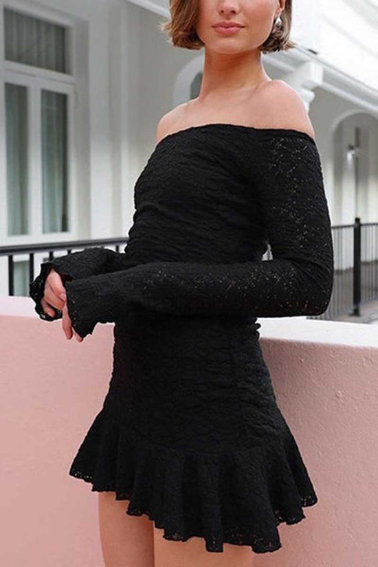 BLACK (2).jpg