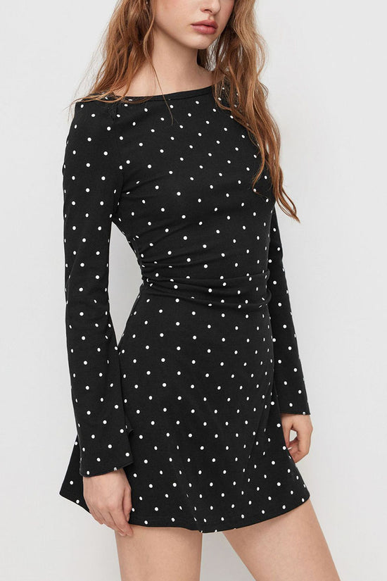 BLACK (3).jpg