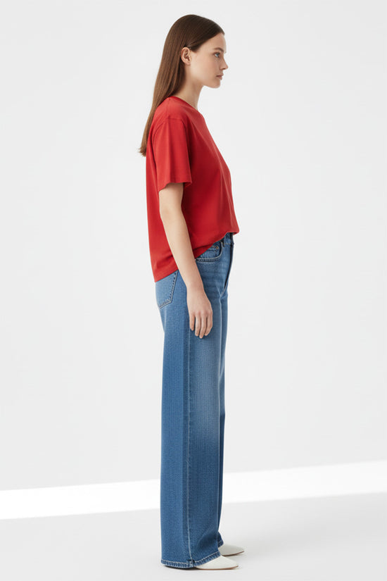 Minimal Heart Outline T-Shirt