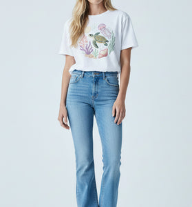 Sea Turtle Harmony Embroidered T-Shirt