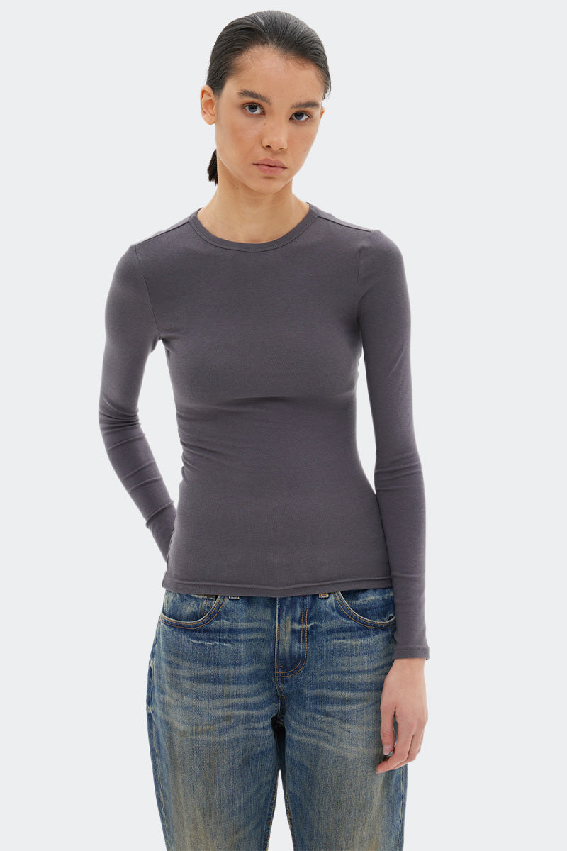 Long Sleeve Stretch Fitted Tee