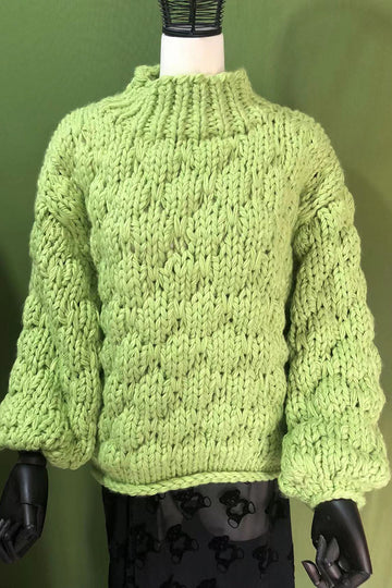 LIGHT GREEN