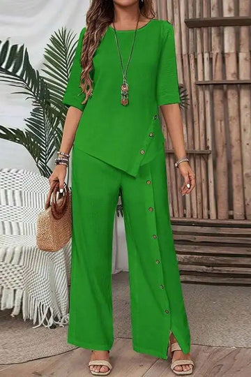 GREEN