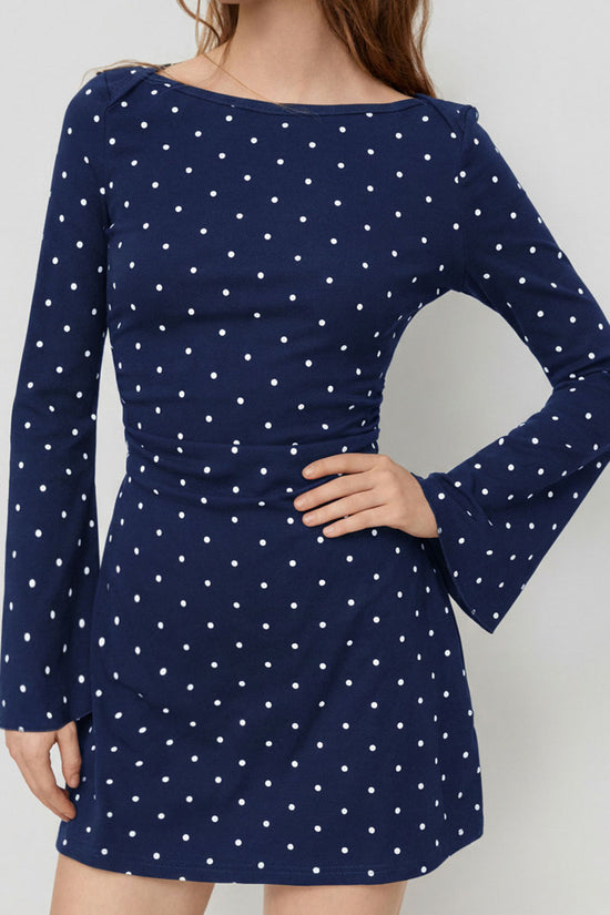 NAVY (1).jpg