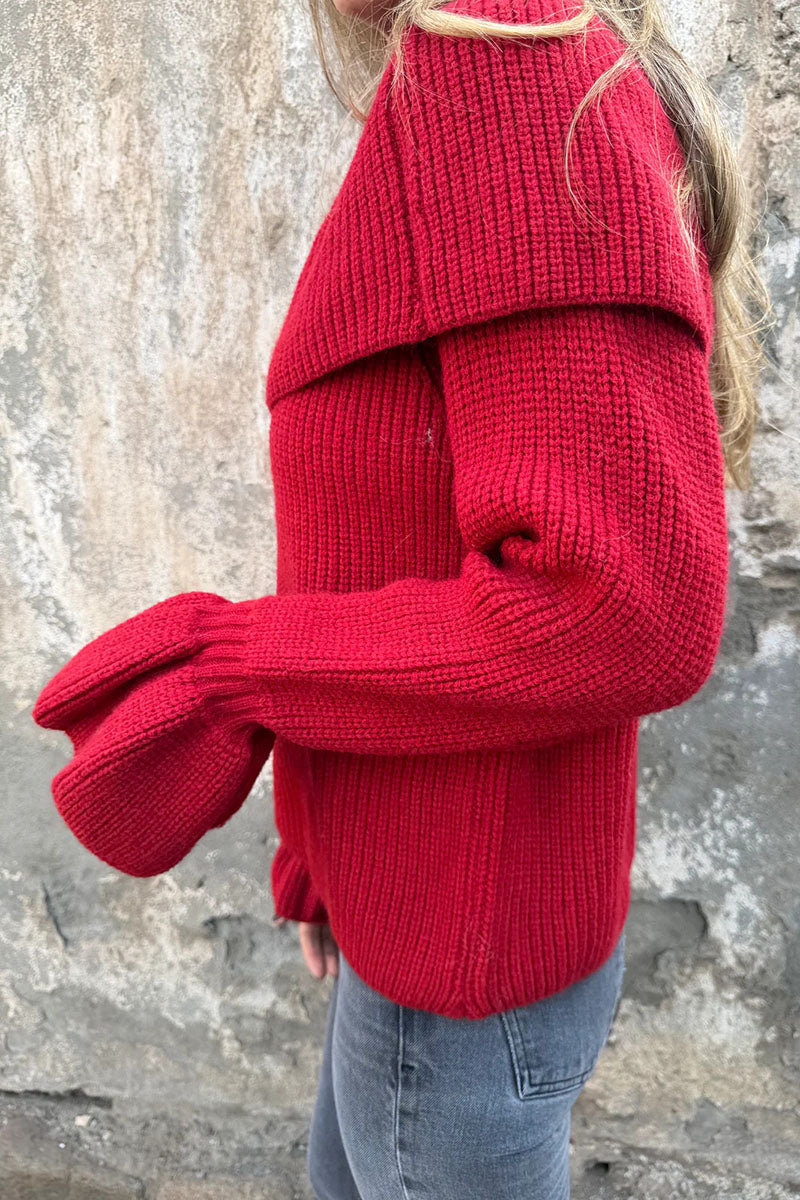 RED (2).jpg