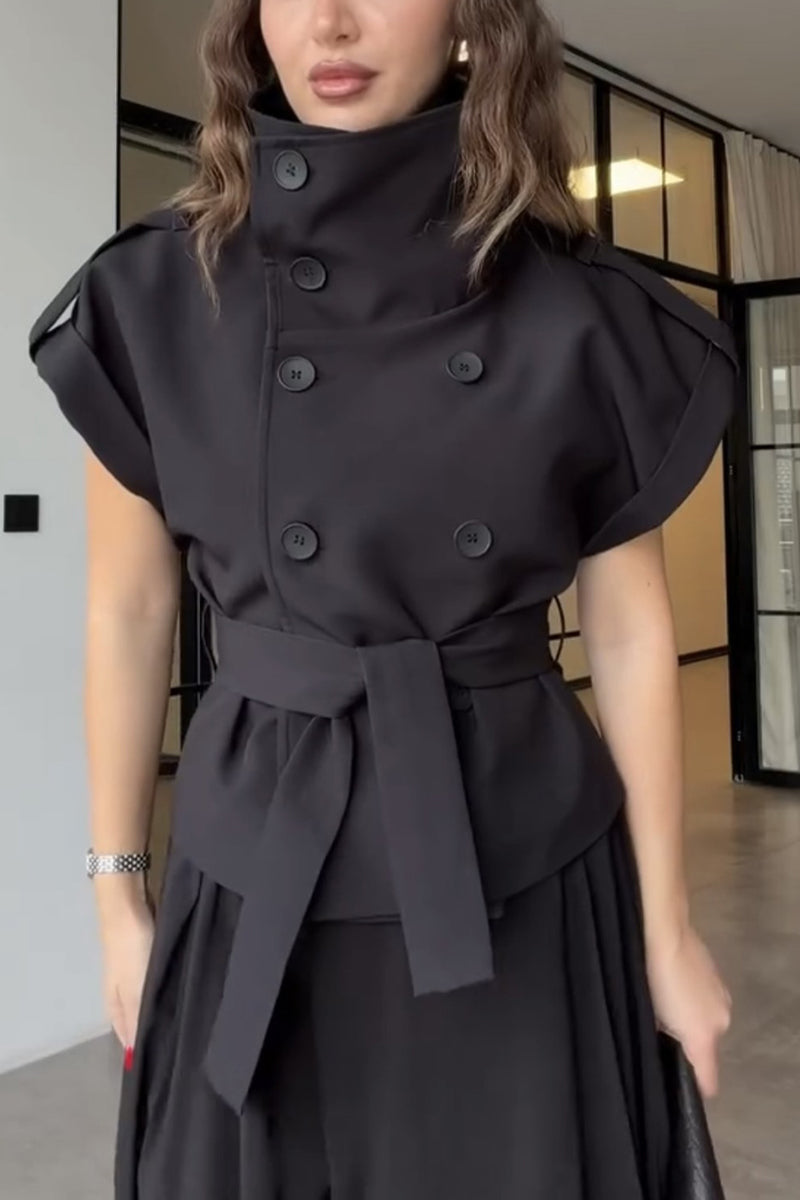 BLACK.jpg