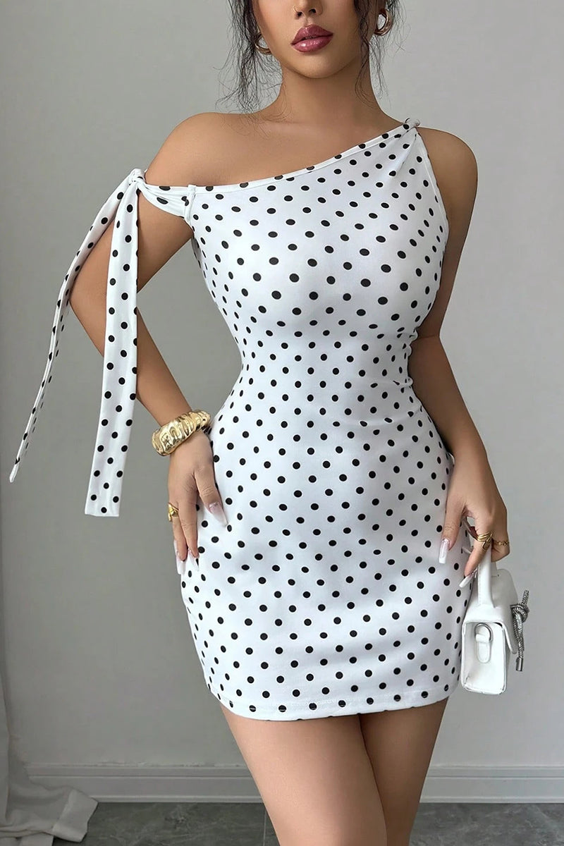 WHITE (7).jpg