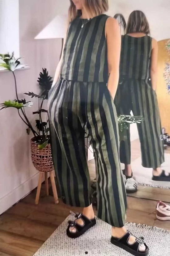 GREEN (2).jpg