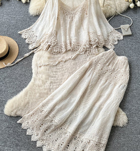 BEIGE.jpg