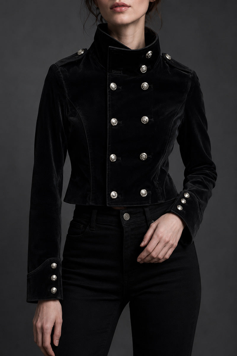 BLACK (2).jpg