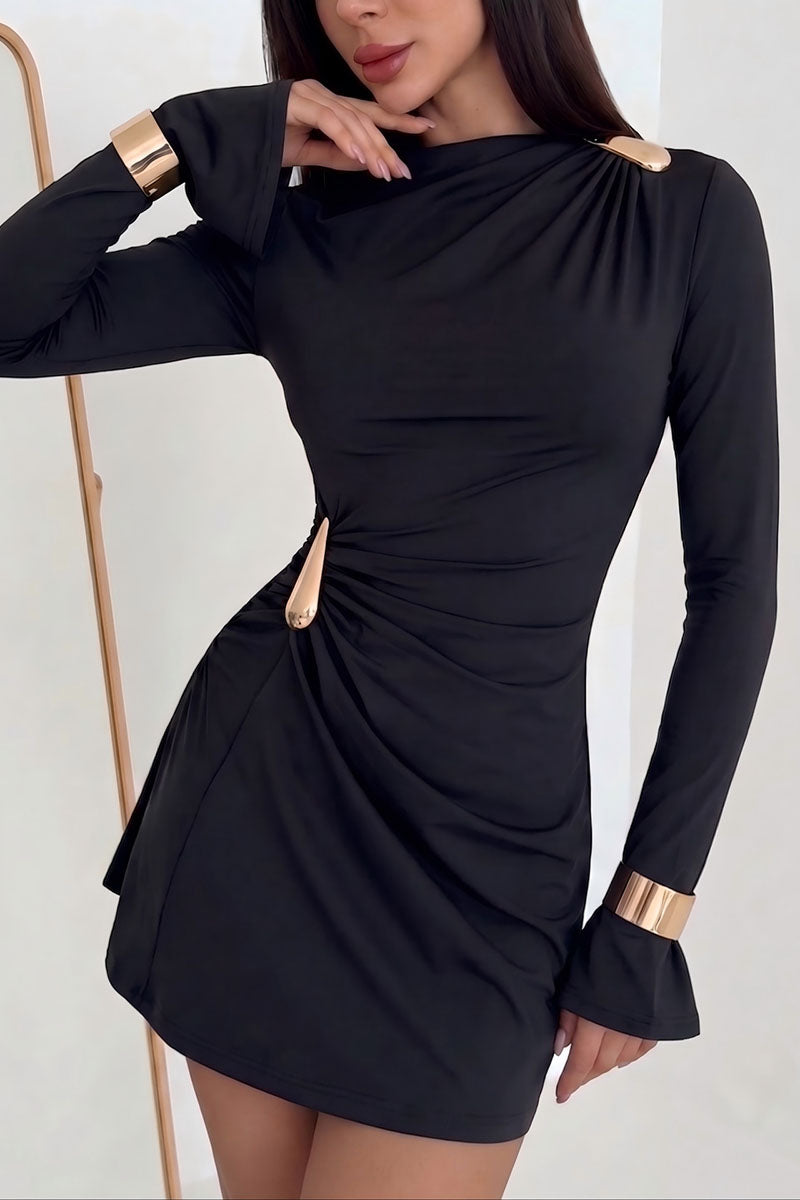 BLACK (1).jpg