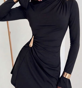 BLACK (1).jpg