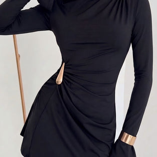BLACK (1).jpg