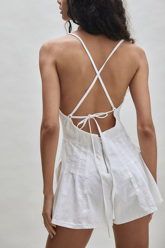 WHITE (2).jpg