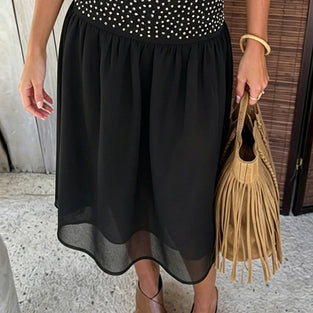 BLACK (1).jpg