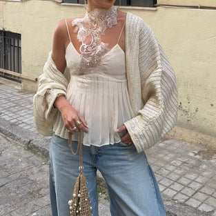 WHITE (1).jpg