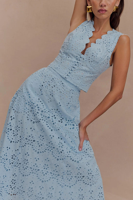 BLUE (4).jpg