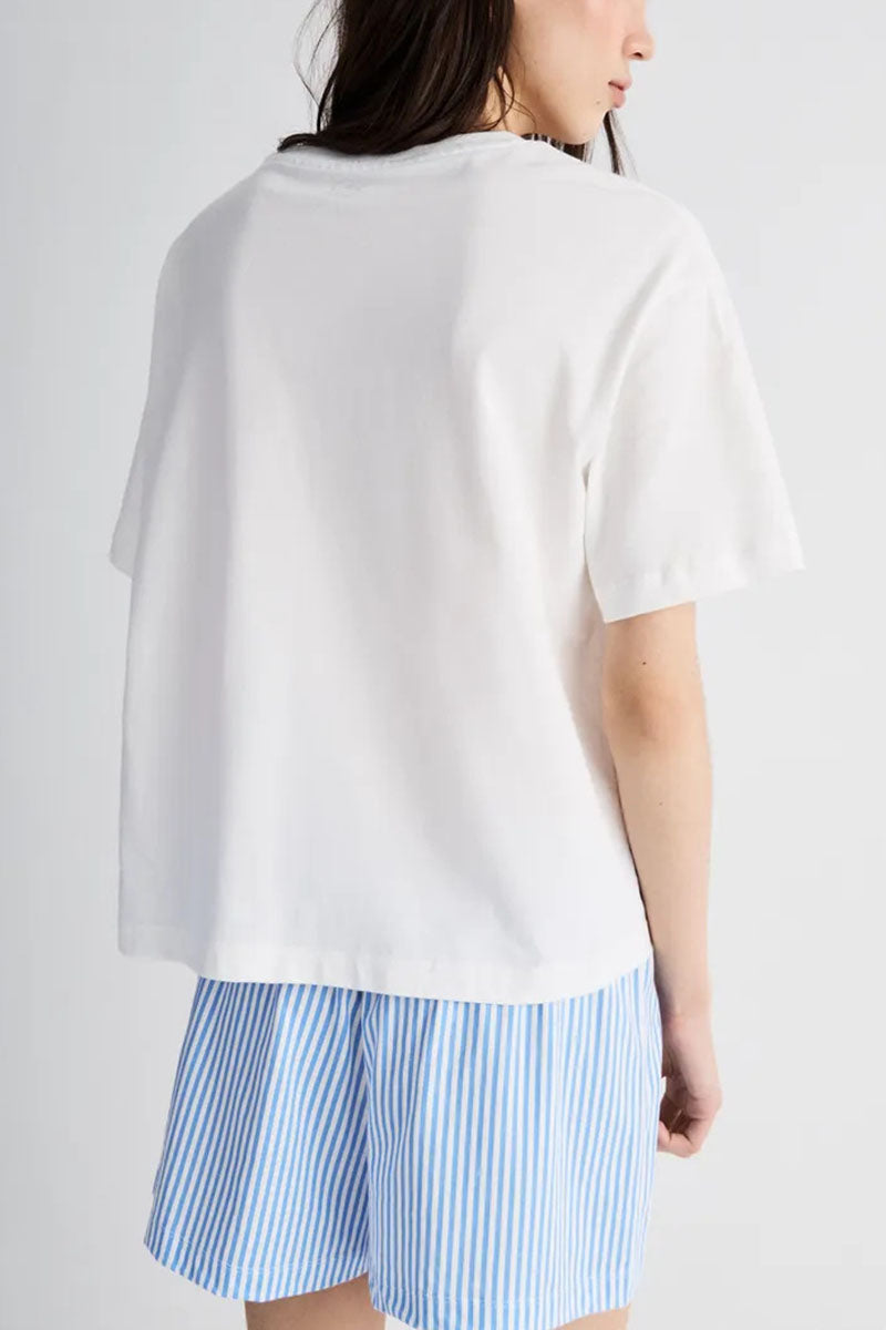 WHITE (5).jpg