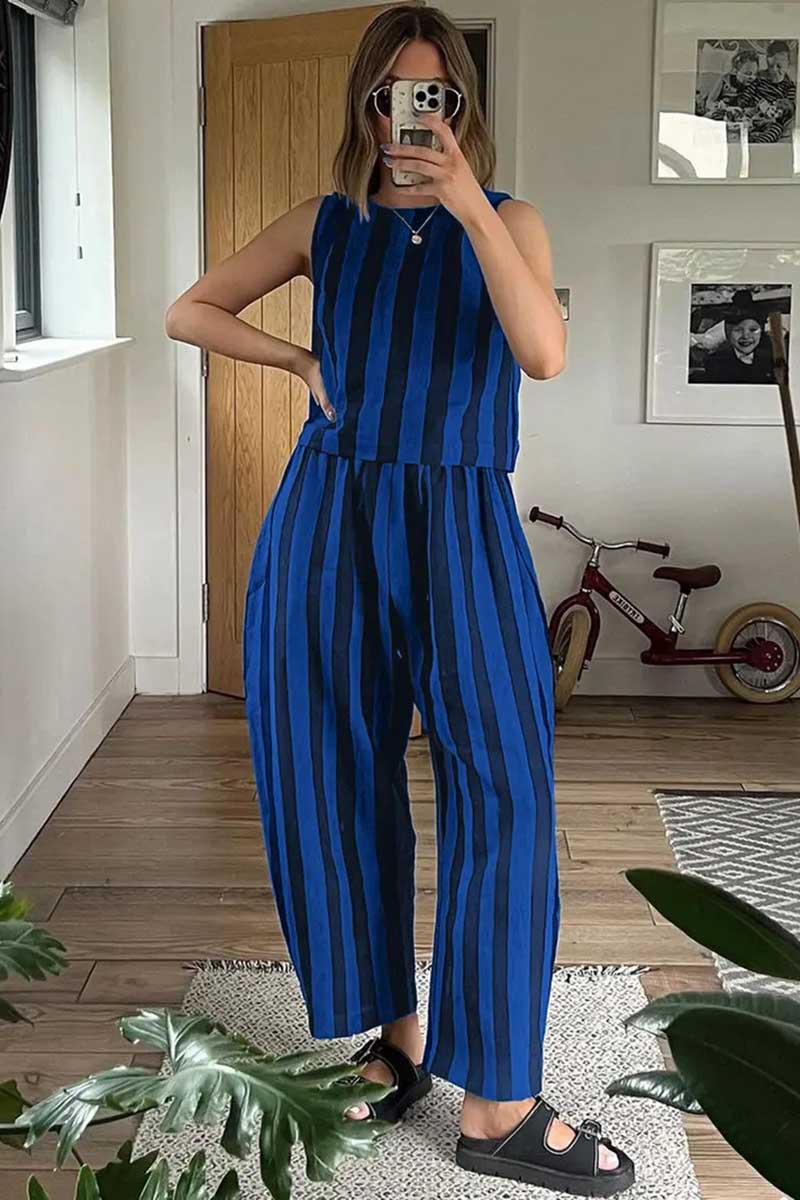 BLUE (1).jpg